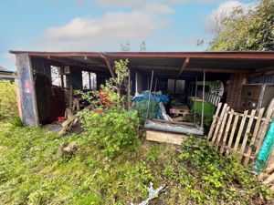 Photo 19- click for photo gallery